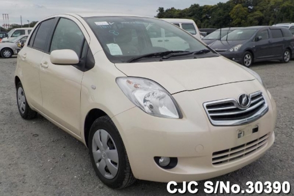 2006 Toyota / Vitz - Yaris Stock No. 30390