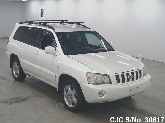 2002 Toyota / Kluger Stock No. 30617