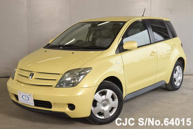 Toyota ist 2003