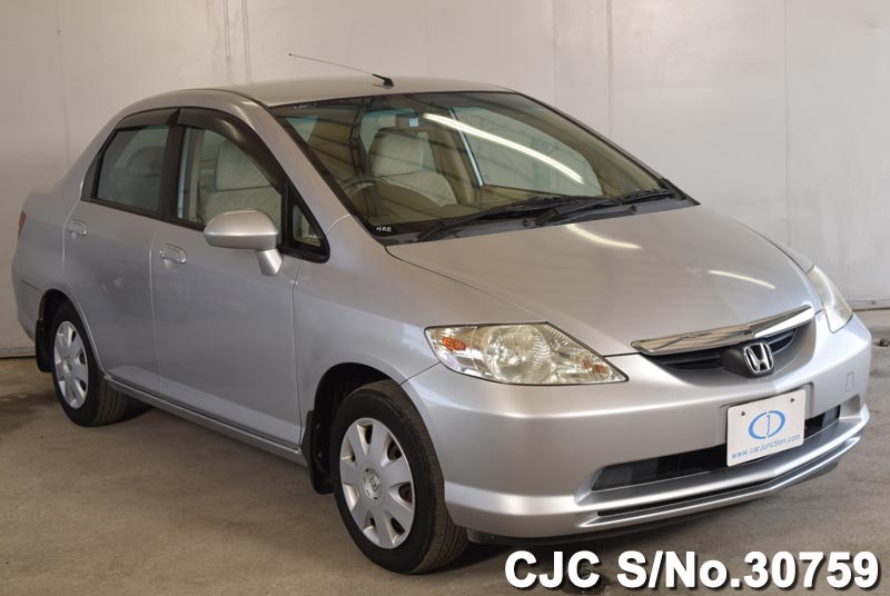 Honda fit 2003 год