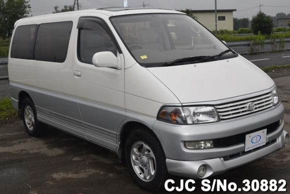 1998 Toyota / Regius Stock No. 30882