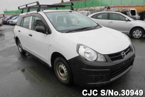 2009 Mazda / Familia Stock No. 30949