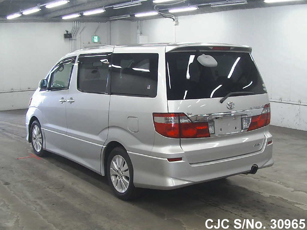 Toyota alphard 2004 года