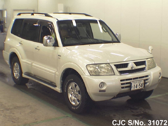 2005 Mitsubishi / Pajero Stock No. 31072