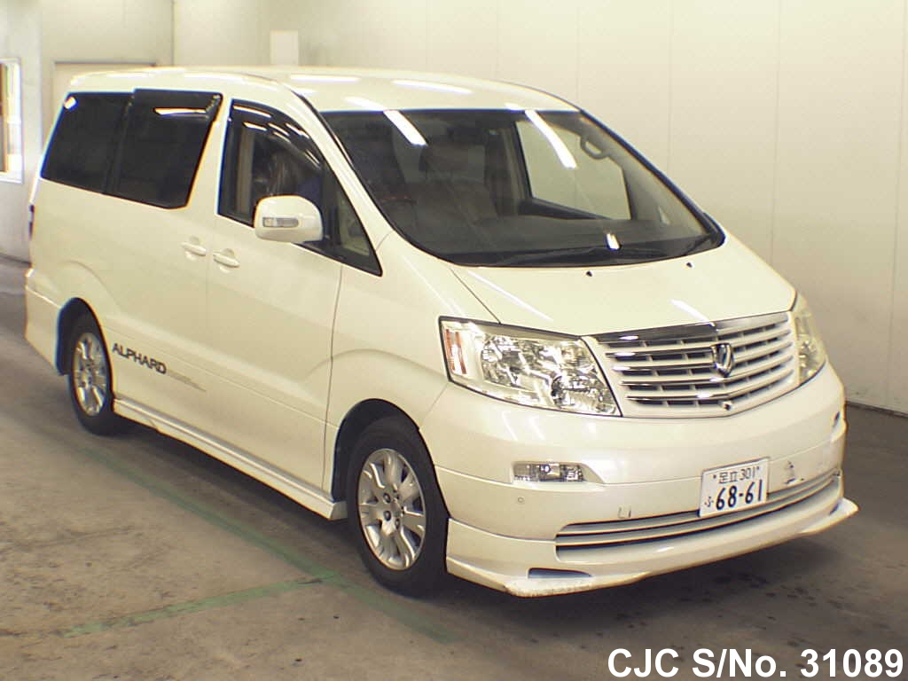 Toyota alphard 2004 года