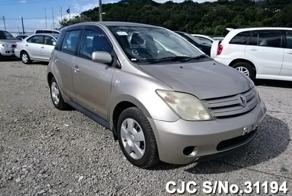 2002 Toyota / IST Stock No. 31194