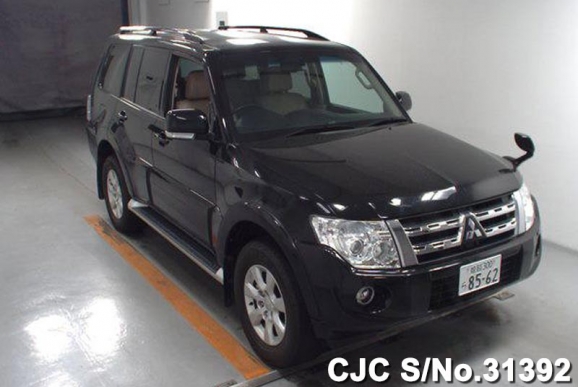 2013 Mitsubishi / Pajero Stock No. 31392