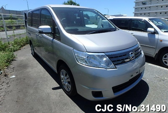 2010 Nissan / Serena Stock No. 31490
