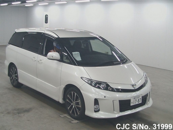 2013 Toyota / Estima Stock No. 31999
