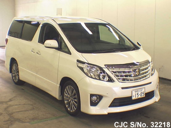 2014 Toyota / Alphard Stock No. 32218