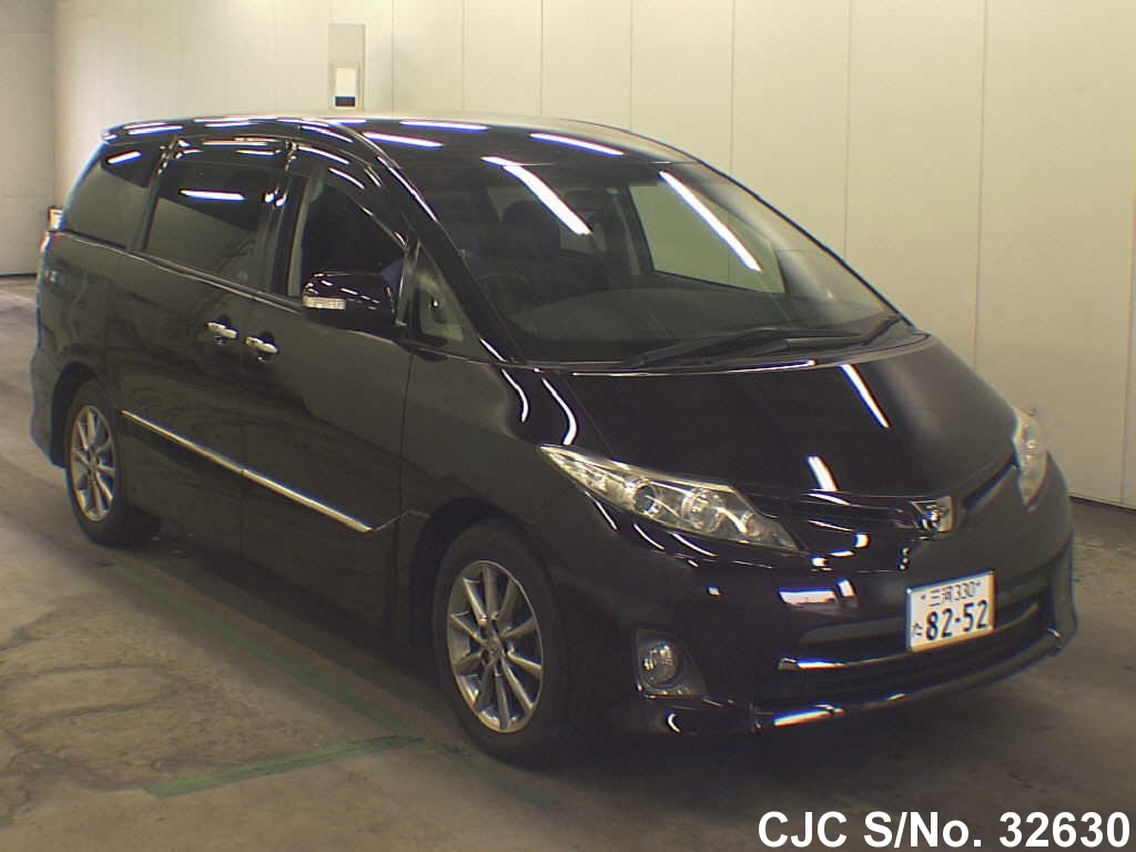 Toyota estima 2010