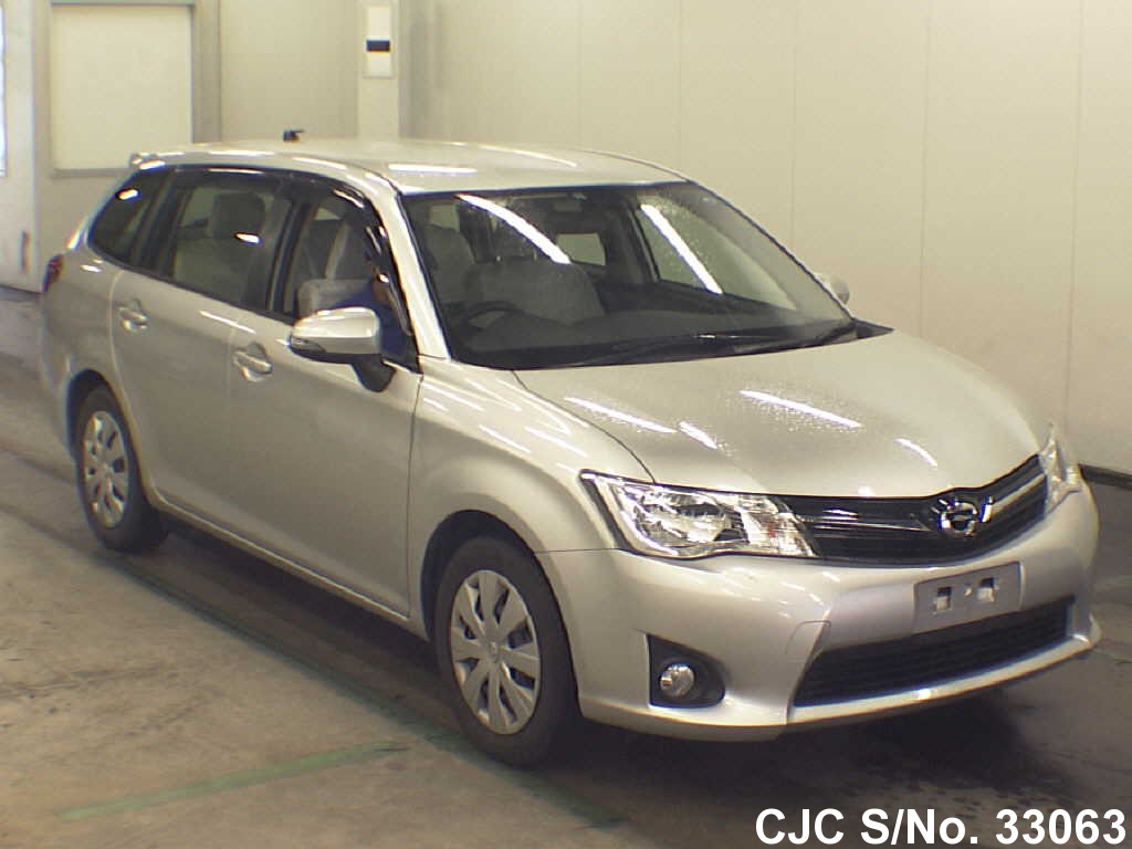 Toyota corolla fielder 2012 Toyota corolla fielder 2012