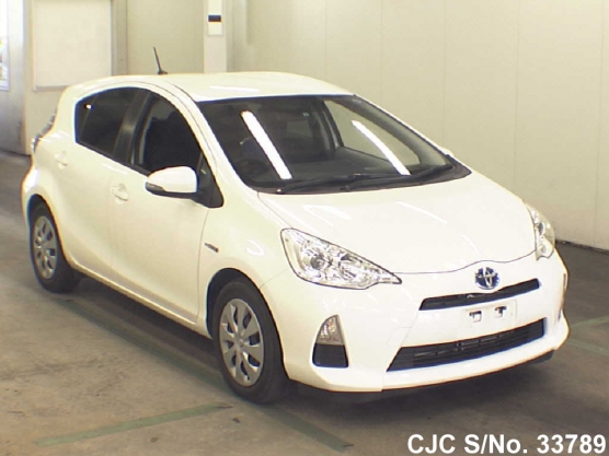 2012 Toyota / Aqua Stock No. 33789