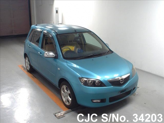 2002 Mazda / Demio Stock No. 34203