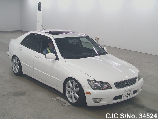 2003 Toyota / Altezza Stock No. 34524