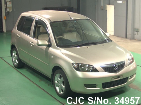 2002 Mazda / Demio Stock No. 34957