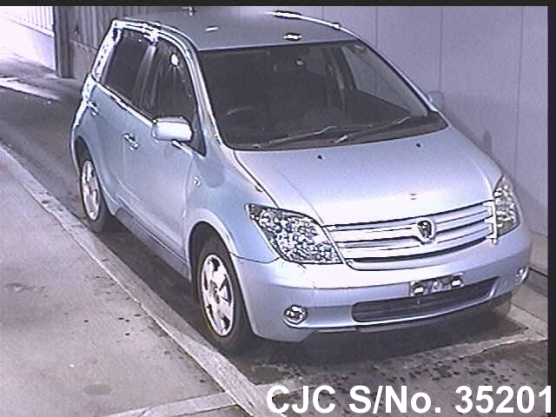2004 Toyota / IST Stock No. 35201