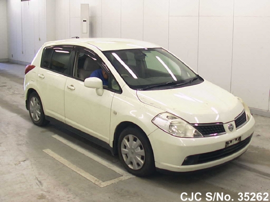2006 Nissan / Tiida Stock No. 35262