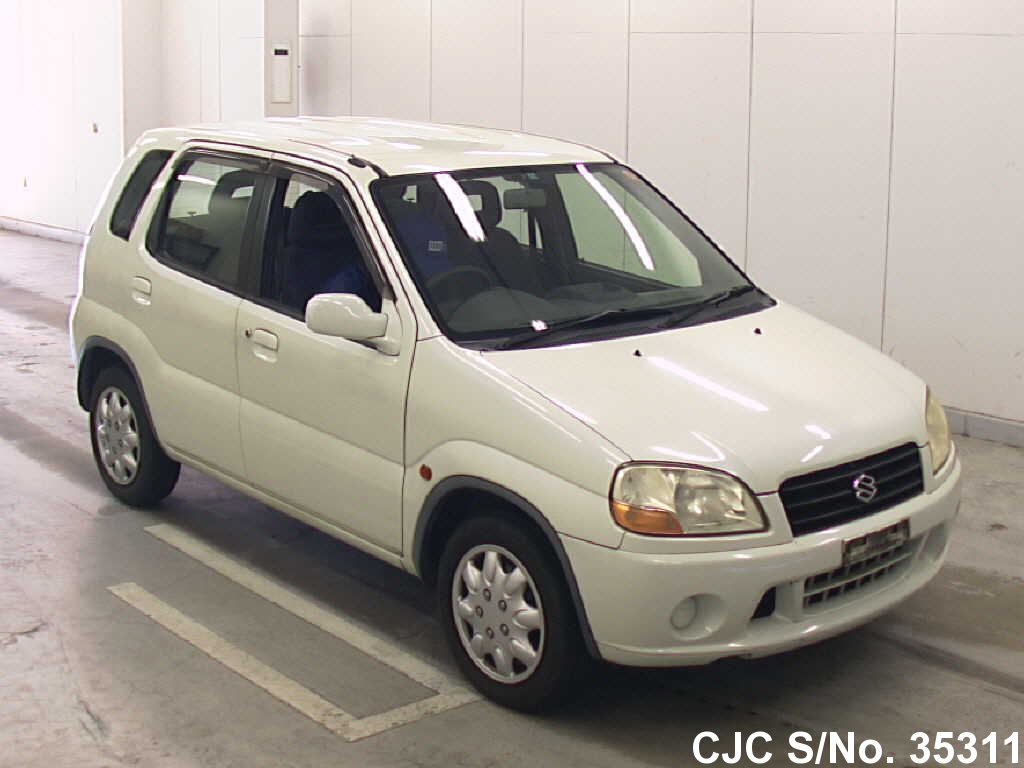 Suzuki swift 2000