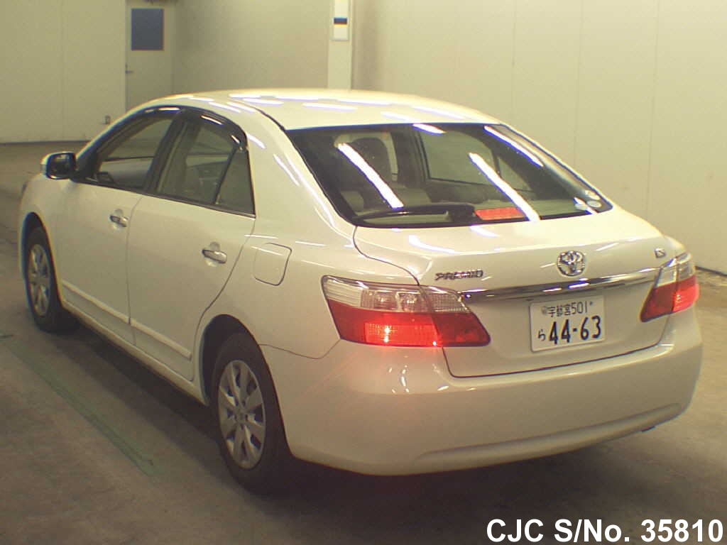 Toyota premio 2008