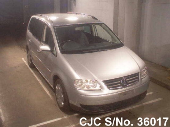 2004 Volkswagen / Golf Touran Stock No. 36017