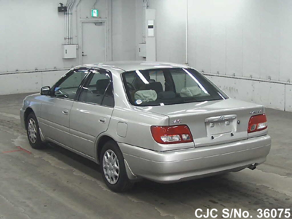 Toyota carina 2000