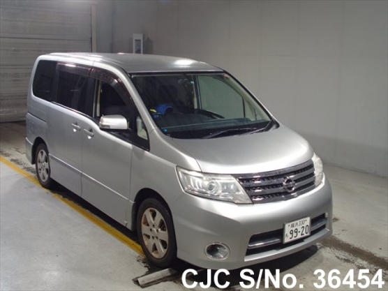 2009 Nissan / Serena Stock No. 36454