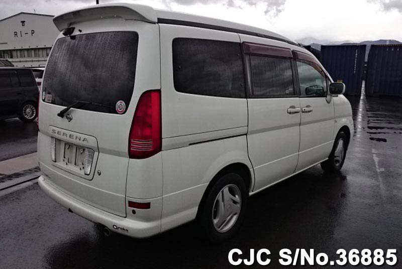 Nissan serena 2001