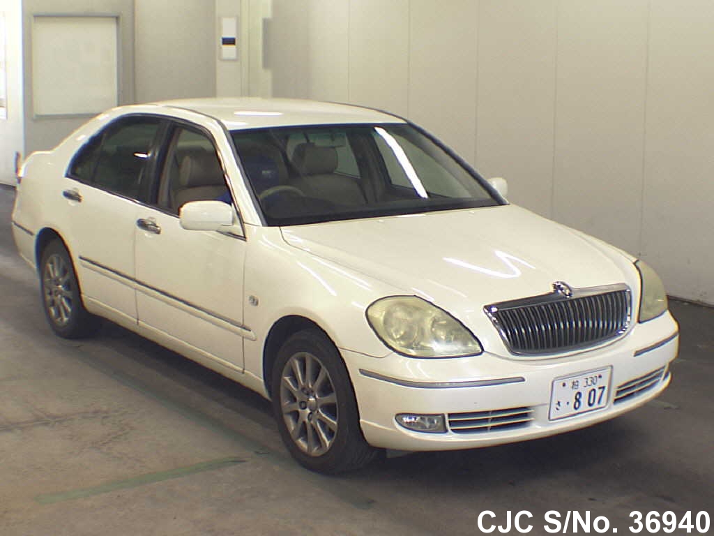 Toyota brevis 2003