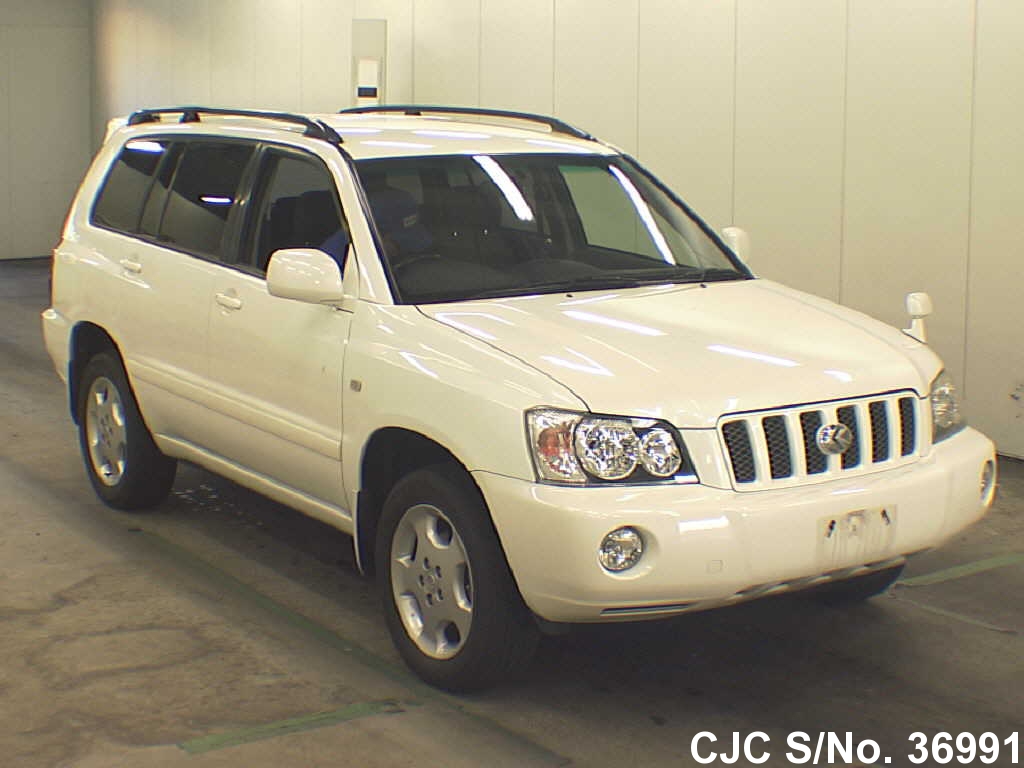 2001 Toyota Kluger White for sale Stock No. 36991 Japanese Used