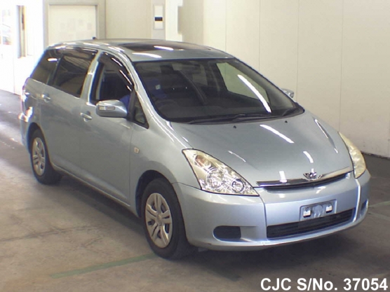 2003 Toyota / Wish Stock No. 37054