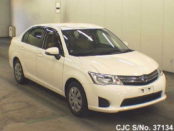 2013 Toyota / Corolla Axio Stock No. 37134