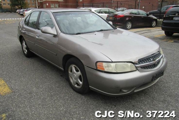 2000 Nissan / Altima Stock No. 37224