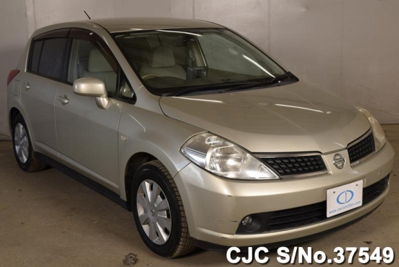 2006 Nissan / Tiida Stock No. 37549