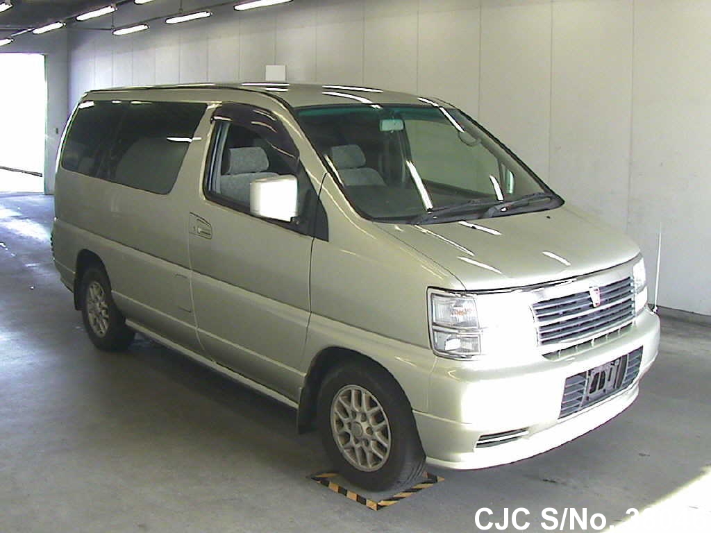 Nissan elgrand 1998