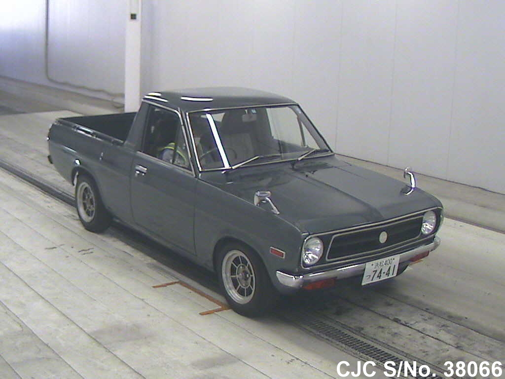 Nissan sunny pickup