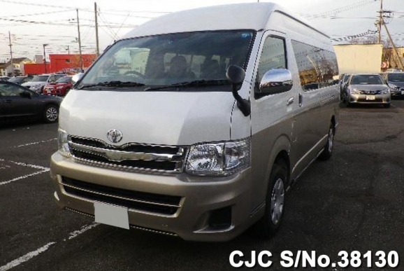 2012 Toyota / Hiace Stock No. 38130
