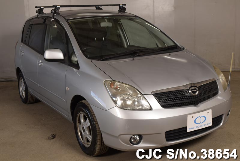 Toyota spacio 2003