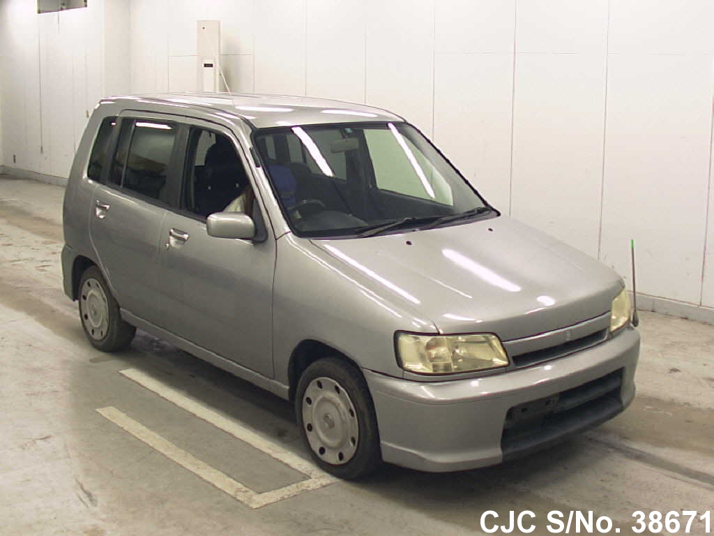 Nissan cube 2000