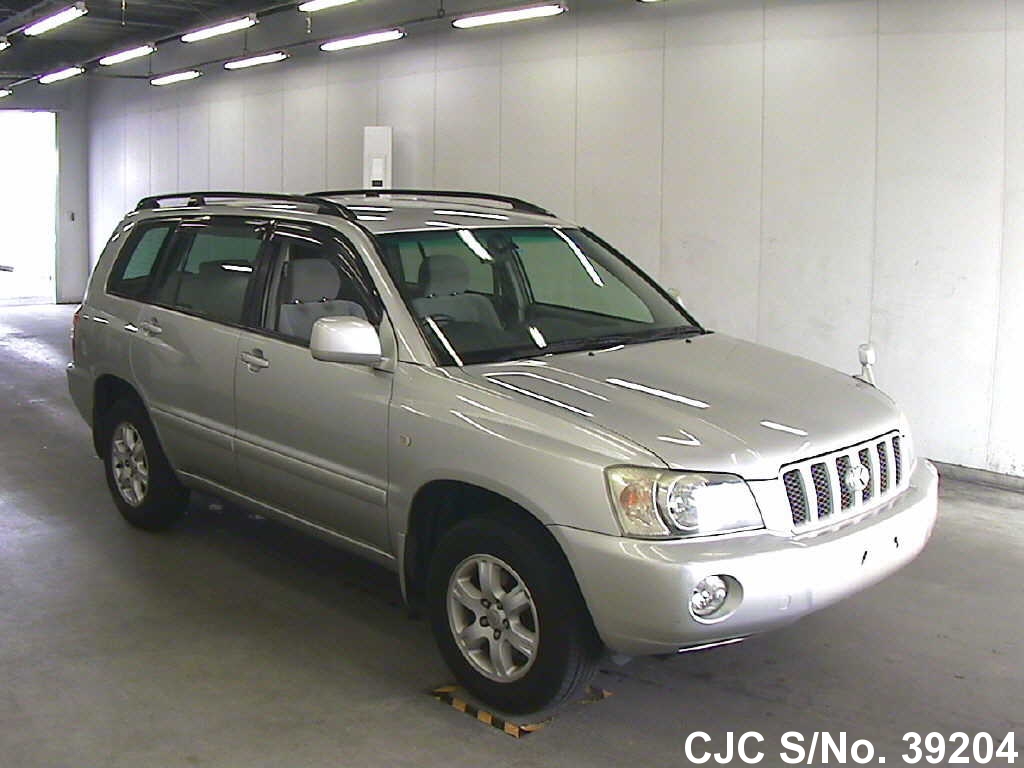 2000 Toyota Kluger Silver for sale Stock No. 39204 Japanese Used