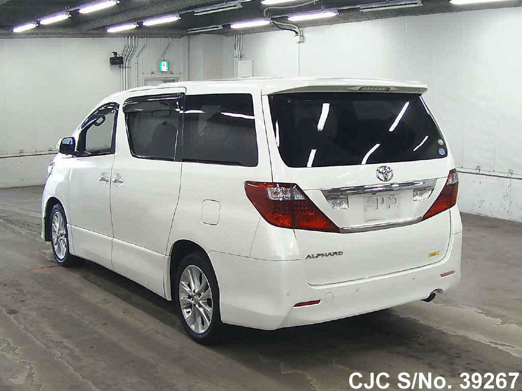 Toyota alphard 2009