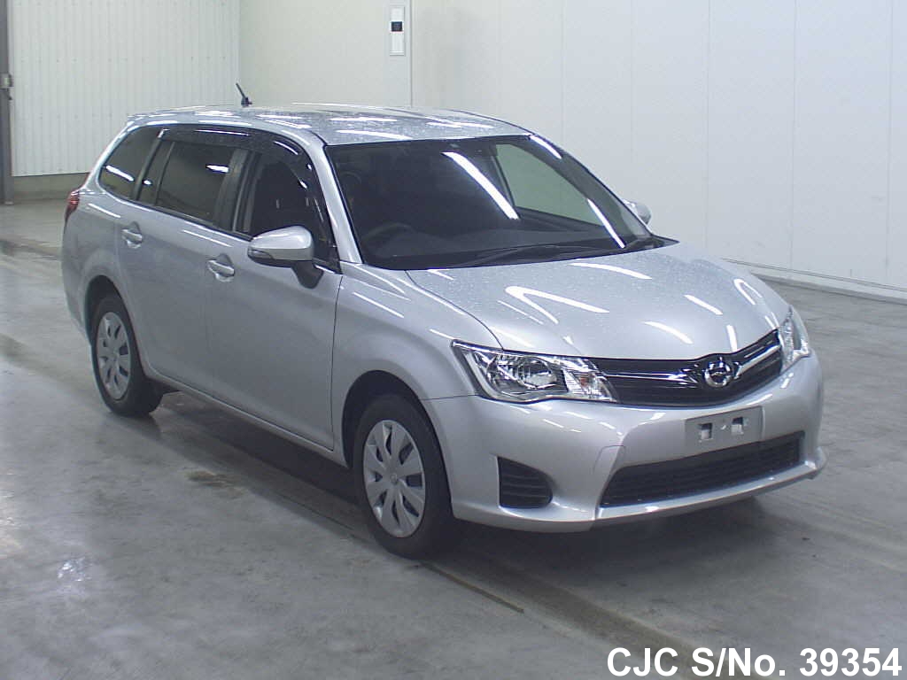 Toyota corolla fielder 2012 Toyota corolla fielder 2012
