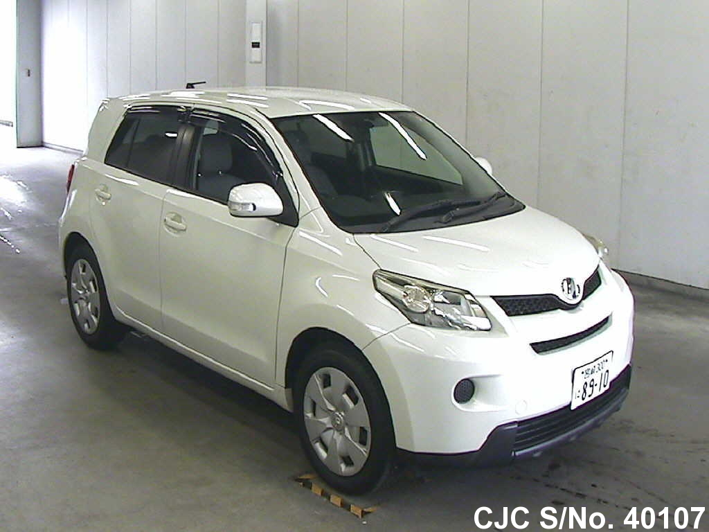Toyota ist 2008