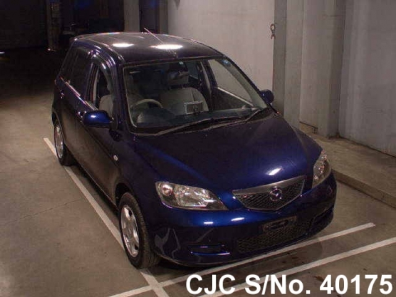 2003 Mazda / Demio Stock No. 40175