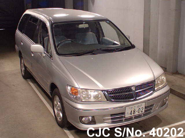 Nissan presage 1999