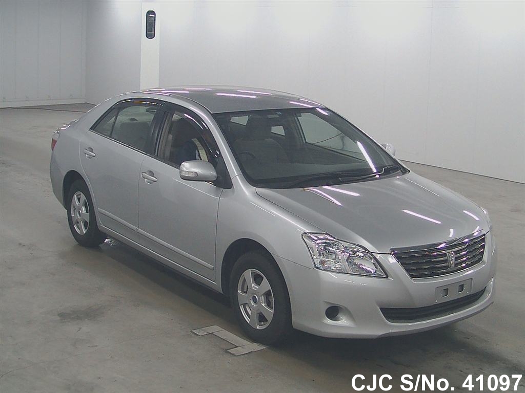 Toyota premio 2010