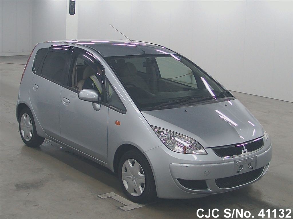 Mitsubishi colt 2008