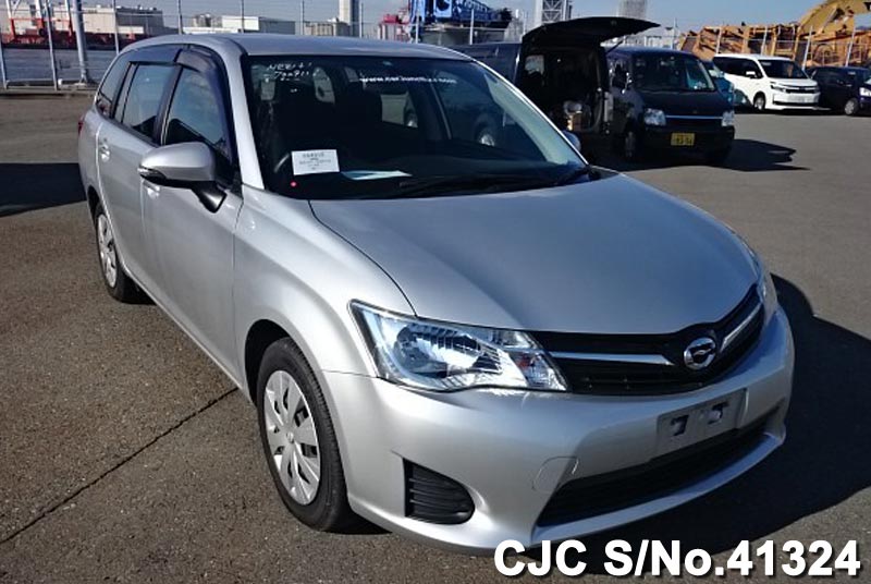 Toyota corolla fielder 2012 Toyota corolla fielder 2012