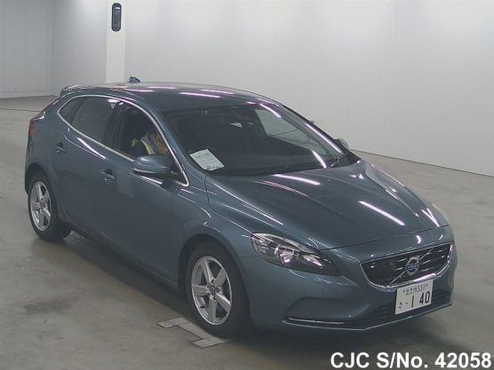 2013 Volvo / V40 Stock No. 42058