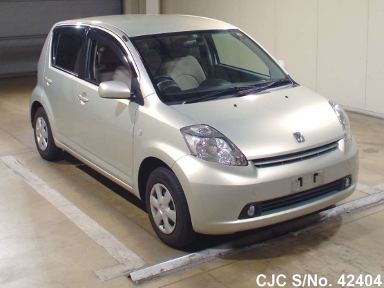 2004 Toyota / Passo Stock No. 42404